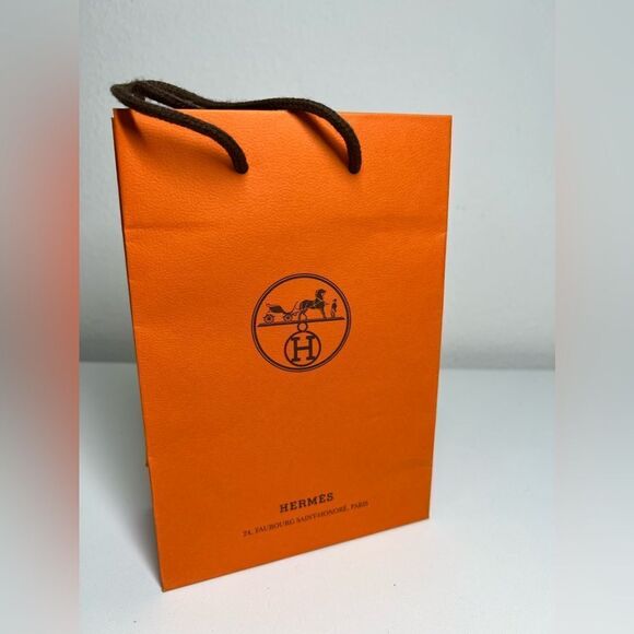 Hermes Gift Bag authentic NEW 8,5” x 6” x 3” / 24 Faubourg Saint-Honore, Paris - Picture 3 of 6